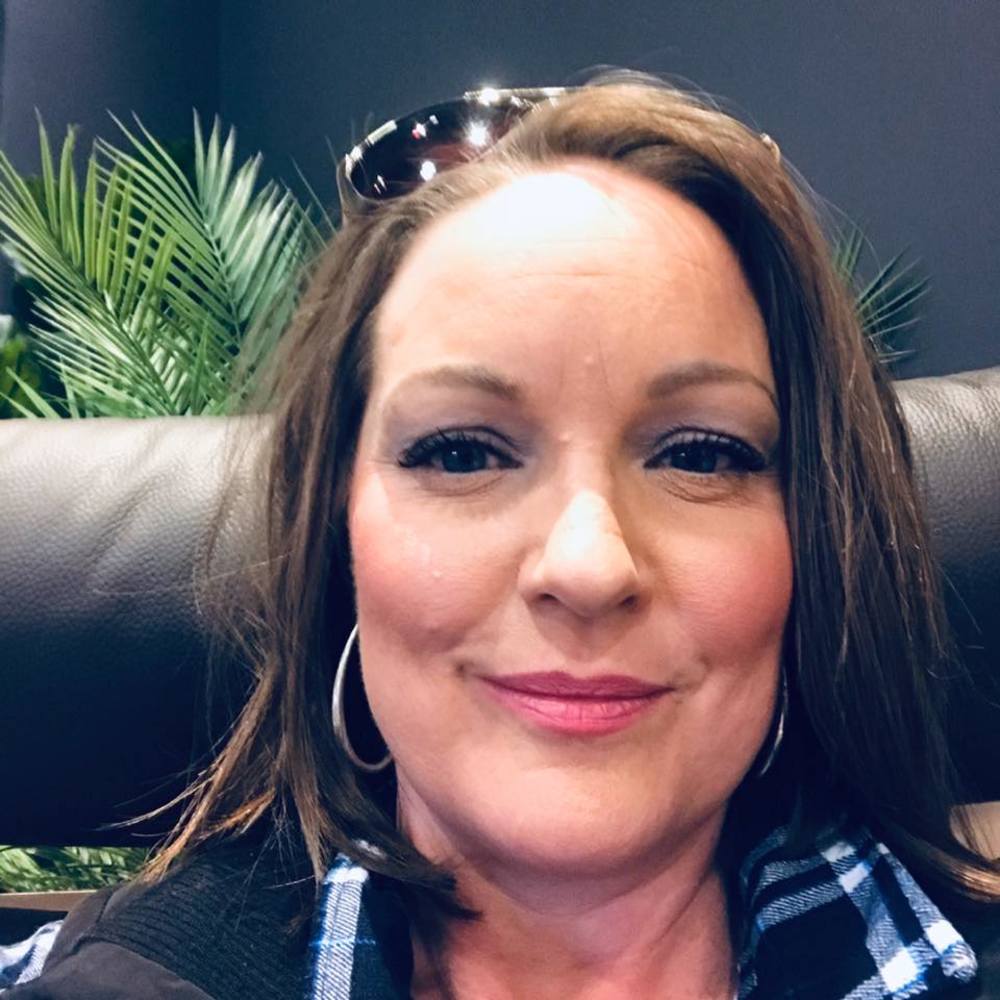 Meet your Posher, Jenny